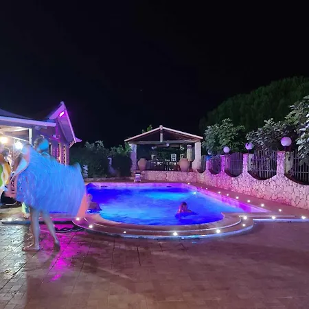 Gallo - La Cantina Del Contadino 3* Rende