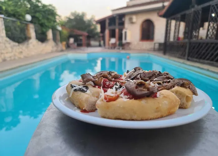 לינה וארוחת בוקר Gallo - La Cantina Del Contadino 4*