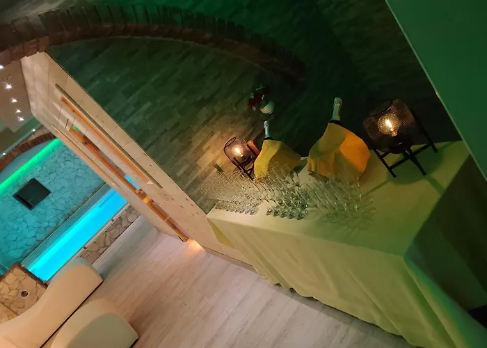 לינה וארוחת בוקר Gallo - La Cantina Del Contadino רנדה